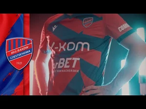 „Z flagi powstałaś…” 🔴🔵 Nowa koszulka Rakowa!