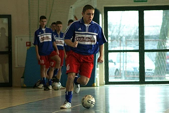 2007-02-03 - Halowy Turniej Piłki Nożnej z okazji Jubileuszu 80-lecia KS Skra