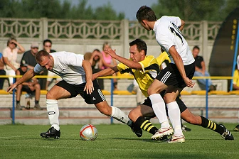 Zdjęcia z albumu 2007-08-26 - Olimpia Truskolasy - Jura Niegowa