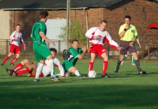 Zdjęcia z albumu 2007-09-29 - Orzeł Psary/Babienica - KS Włodar Częstochowa