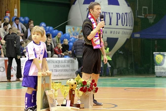 Zdjęcia z albumu 2009-12-19 - Piłkarska Gwiazdka 2009