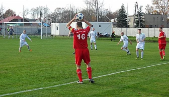 Zdjęcia z albumu 2013-10-26 - LKS Kamienica Polska - Gwarek Tarnowskie Góry