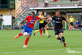 Zdjęcia z albumu 2019-08-03 - Raków Częstochowa - Cracovia Kraków