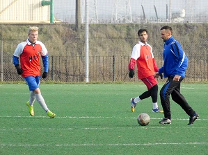 Zdjęcia z albumu 2015-11-28 - Raków II Częstochowa - Polonia Poraj
