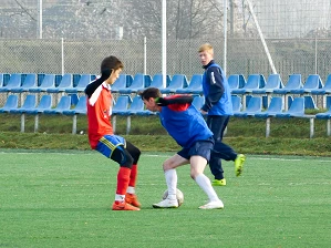 Zdjęcia z albumu 2015-11-28 - Raków II Częstochowa - Polonia Poraj