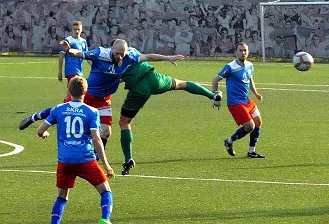 Zdjęcia z albumu 2016-04-30 - Skra II Częstochowa - Warta Mstów