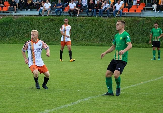 Iskra Mokrzesz - Dąbrowianka Dąbrowa Zielona
