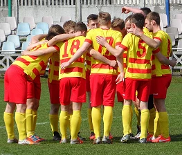 Zdjęcia z albumu 2015-04-12 - Stradom-AJD Częstochowa - LKS Sieraków Śląski