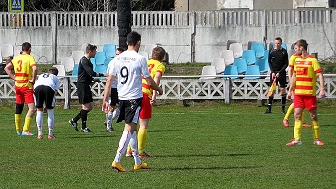 Zdjęcia z albumu 2015-04-12 - Stradom-AJD Częstochowa - LKS Sieraków Śląski