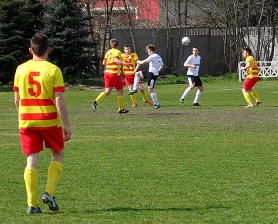 Zdjęcia z albumu 2015-04-12 - Stradom-AJD Częstochowa - LKS Sieraków Śląski