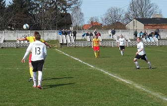 Zdjęcia z albumu 2015-04-12 - Stradom-AJD Częstochowa - LKS Sieraków Śląski