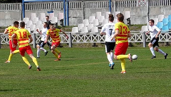 Zdjęcia z albumu 2015-04-12 - Stradom-AJD Częstochowa - LKS Sieraków Śląski