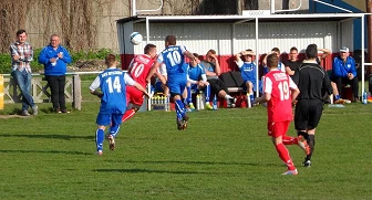 Zdjęcia z albumu 2015-04-25 - KS Stradom-AJD Częstochowa - MKS Myszków