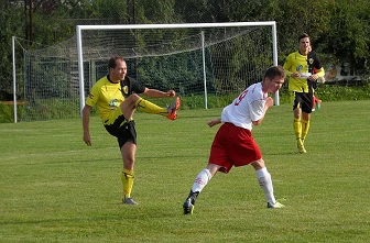 Zdjęcia z albumu 2014-08-27 - LKS Kamienica Polska - Ruch Radzionków