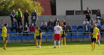 Zdjęcia z albumu 2014-08-27 - LKS Kamienica Polska - Ruch Radzionków