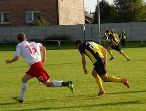 Zdjęcia z albumu 2014-08-27 - LKS Kamienica Polska - Ruch Radzionków