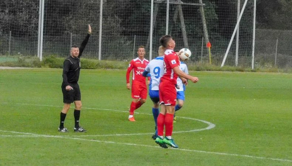 IV liga: W 9 kolejce tylko Zieloni Żarki z kompletem punktów.