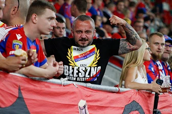 Kibice na meczu eliminacji Ligi Mistrzów: Raków Częstochowa - FC Kopenhaga