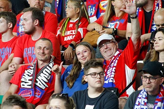 Kibice na meczu eliminacji Ligi Mistrzów: Raków Częstochowa - FC Kopenhaga