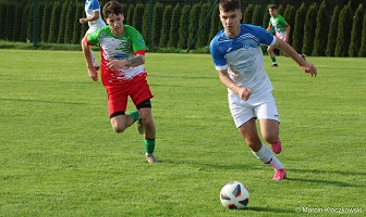 Pogoń Kłomnice - Grom Cykarzew