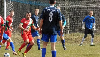Cieniutko w świątecznej kolejce w IV lidze!
