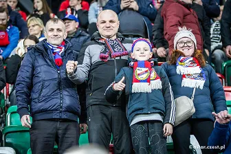 Kibice na meczu Ligi Konferencji: Raków - Fiorentina