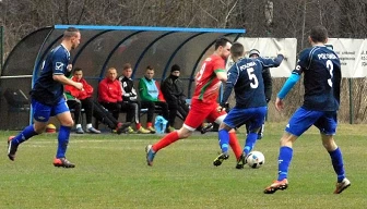 IV liga: Na początek nowego sezonu „derby” w Poraju: Polonia kontra MKS Myszków