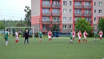 W Klasie „B”: liderzy pewnie wygrali swoje mecze