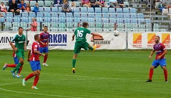 II liga: Raków stracił gola w 90 minucie i zaczął wiosnę od porażki w Radomiu