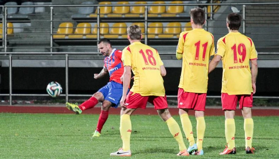 II liga: Raków jedzie do Pruszkowa na mecz o „6 punktów”
