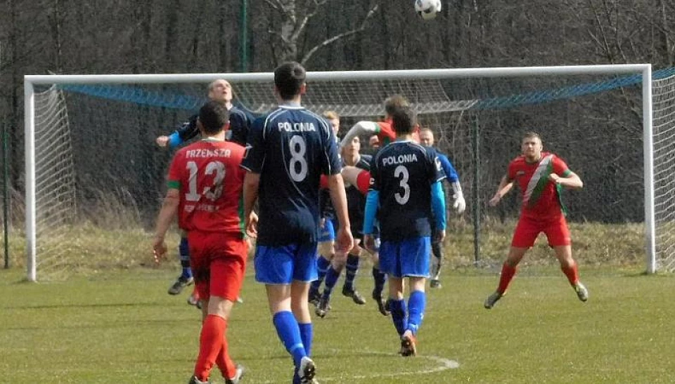 IV liga: wygrana MKS-u Myszków, remisy Polonii Poraj i Rakowa II