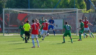 III liga: daleki wyjazd i trudny mecz „skrzaków”