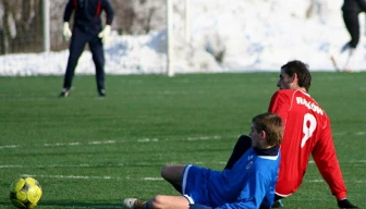 Tylko jeden gol w sparingowych „derbach” Częstochowy