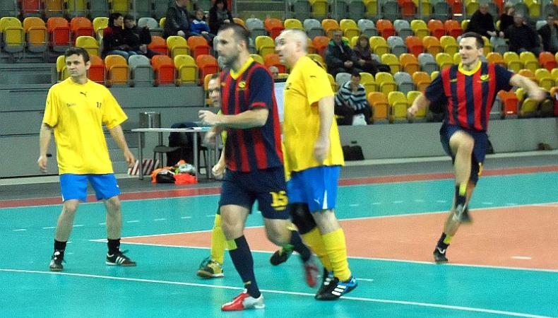 11021-Liga_Futsalu_kolejka_3_tym_razem_mniej_goli_ale_emocji_nie_brakowalo