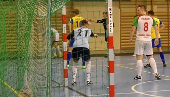 [FOTO]  W II lidze futsalu po remisie z liderem czas na zwycięstwo.