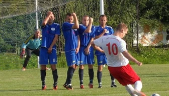 IV liga : Polonia Poraj wzmacnia skład i zagra przed rundą wiosenną 16 sparingów