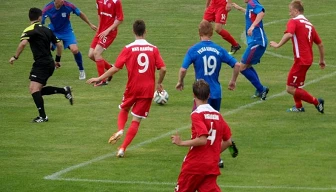 IV liga : punkty bez gry rezerw Rakowa, porażka Zielonych i 2 remisy to …