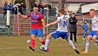 [FOTO] Udany wiosenny start Rakowa