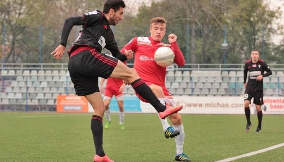 Wielkanocna sobota na boiskach III ligi. Skra jedzie na mecz do Chorzowa