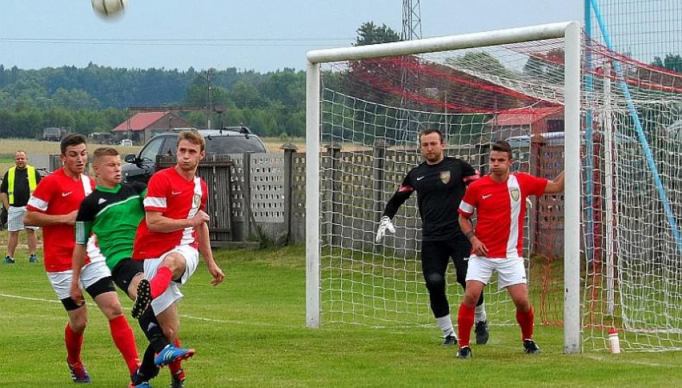 [FOTO i VIDEO]  Emocje w Miedźnie. Historyczny awans Gromu do „okręgówki”!