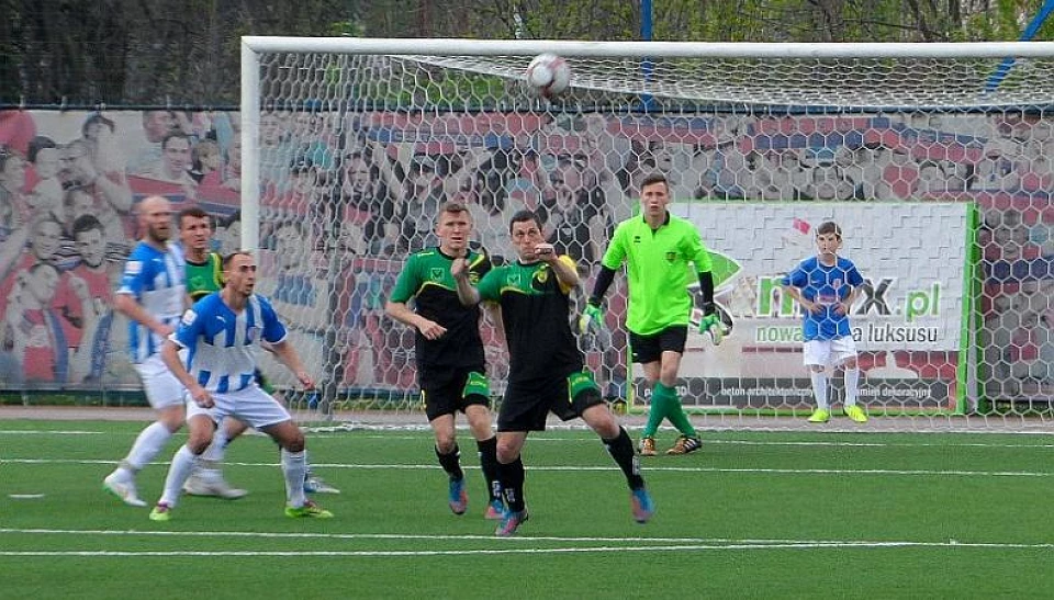 W sobotę III-ligowcy kończą sezon. Skra gra u siebie z Szombierkami.