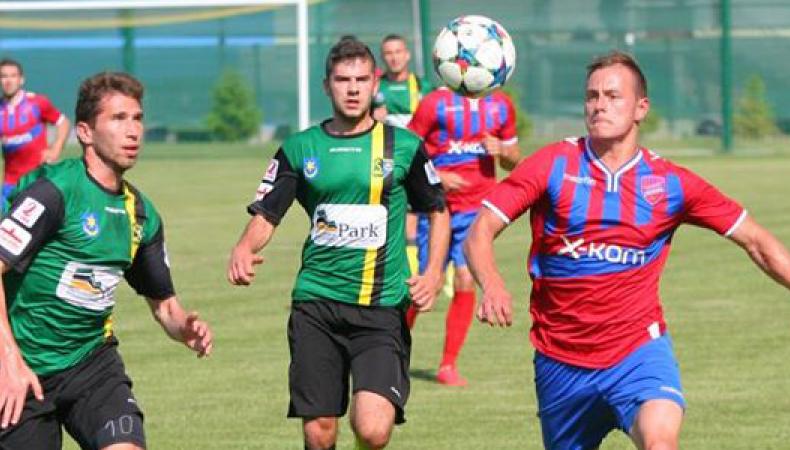 12057-II_liga_w_4_tej_kolejce_Rakow_powalczy_o_punkty_w_Tarnobrzegu