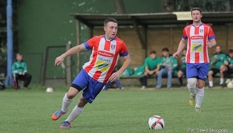 „Okręgówka”: W Kamyku zaczęli ostatnią kolejkę I części sezonu zasadniczego