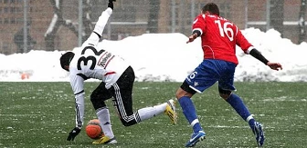 Z GKS-em Tychy w środę w Częstochowie, z GKS-em Bełchatów w sobotę w Kleszczowie