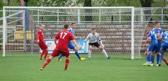 [FOTO]  IV liga : niewiele odpoczną, kolejka nr 23 już we wtorek 29 kwietnia