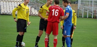 [FOTO]  W IV lidze : niedzielne „derby” na Rakowie bez zwycięzcy