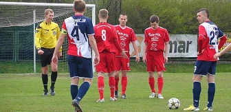 IV liga : trudna kolejka dla „naszych” drużyn, przedostatni mecz „derbowy”!