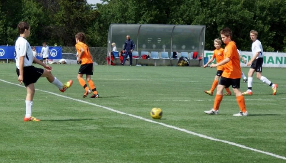 Młody piłkarz z UKS Raków pojedzie na zgrupowanie Reprezentacji U-16