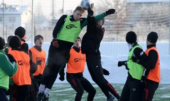 Po pierwszych treningach : – Ciekawi rywale, ciekawe sparingi!