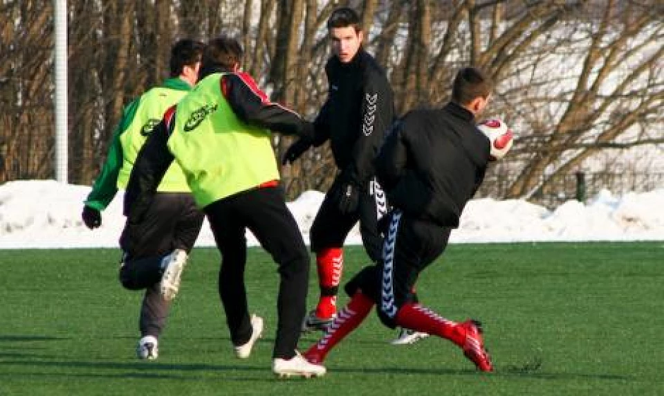 Lider III ligi sprawdzi w sparingu …III-ligową Victorię Częstochowa